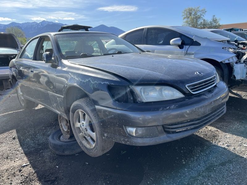 New Arrival - 2001 Lexus ES 300 Parts