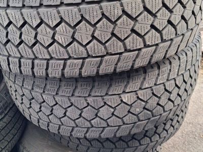 OPEN COUNTRY LT275/65R18 All-Season Studless Tires (Set of 4)