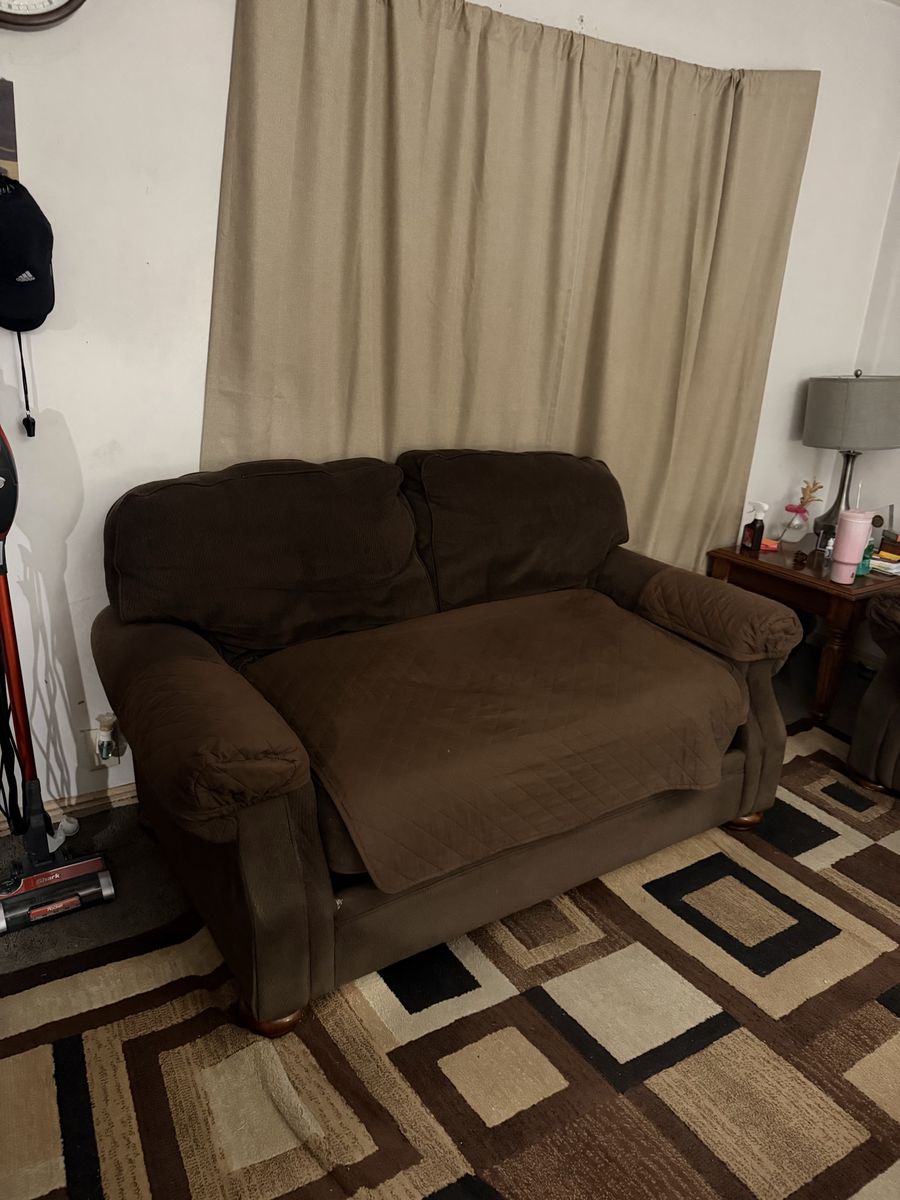 Main image 2