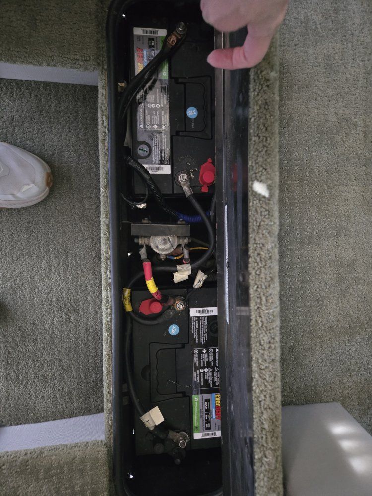 Main image 6