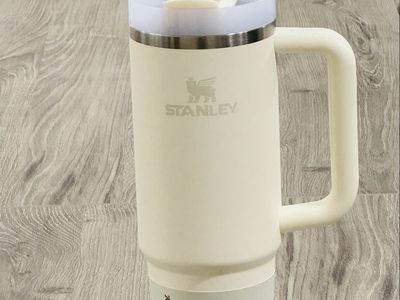 Stanley The FlowState Quencher H2.0 Tumbler 30oz All Day Hydration