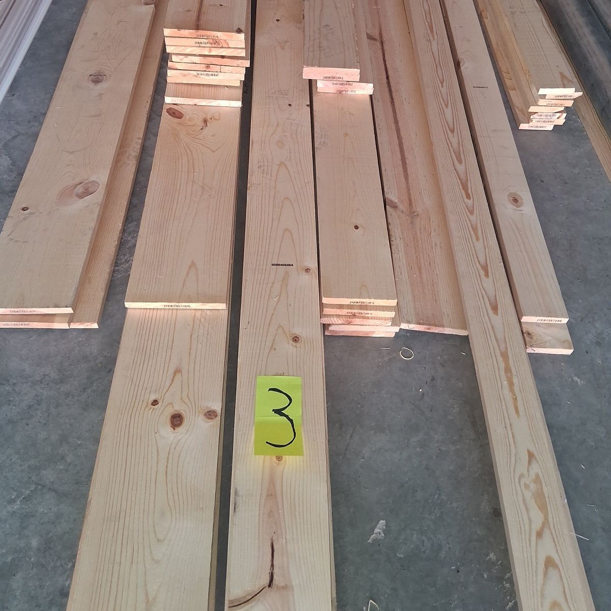 lumber. Pine. New. Bundle 3