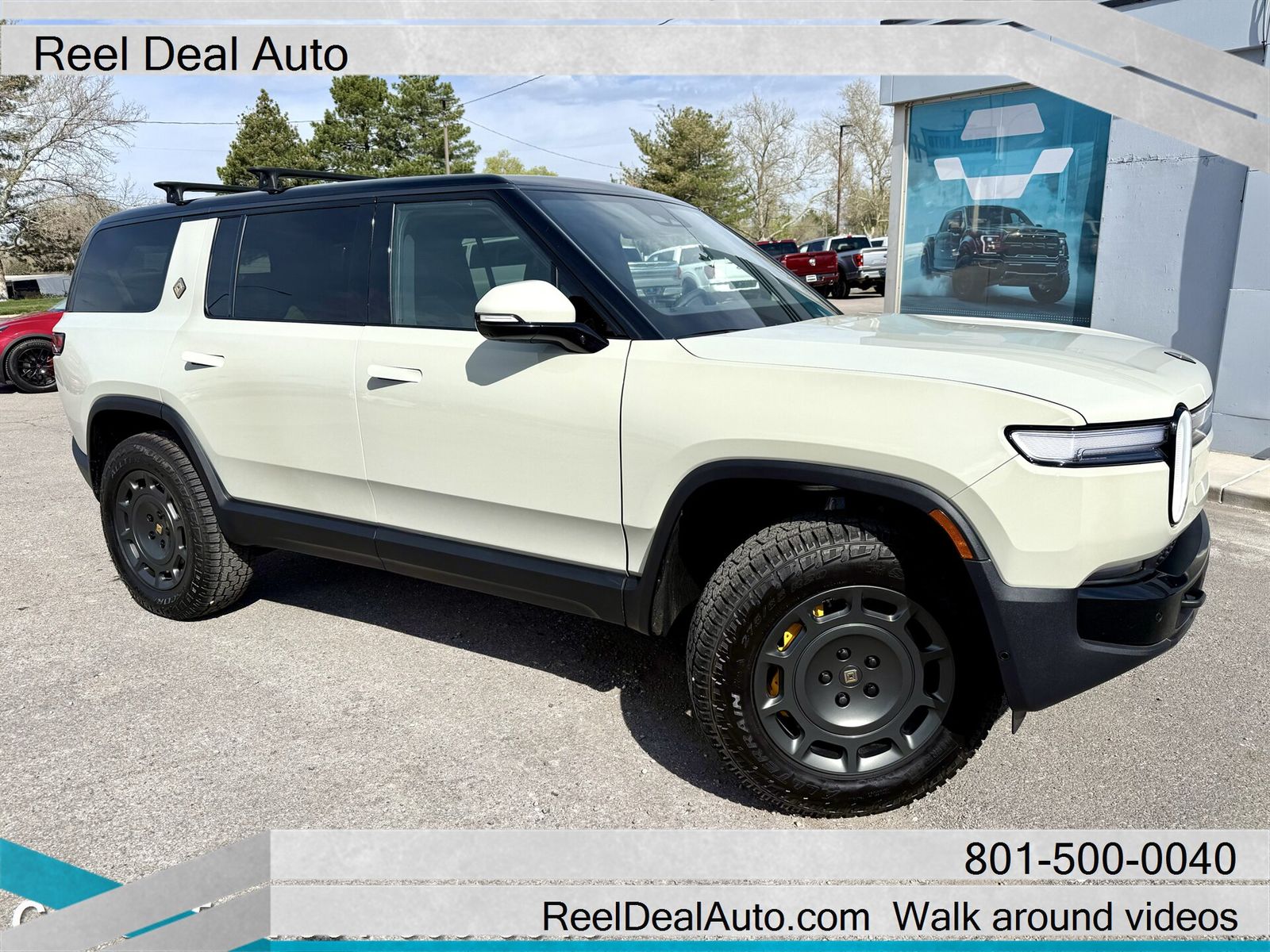 2025 Rivian R1S Adventure