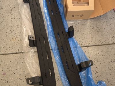 2022-2027 3rd Gen Tundra TRD double cab running boards! Brand new! PT767-34-221