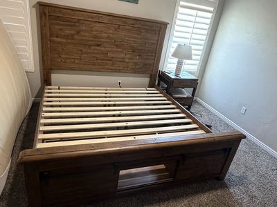 Rustic bedroom set