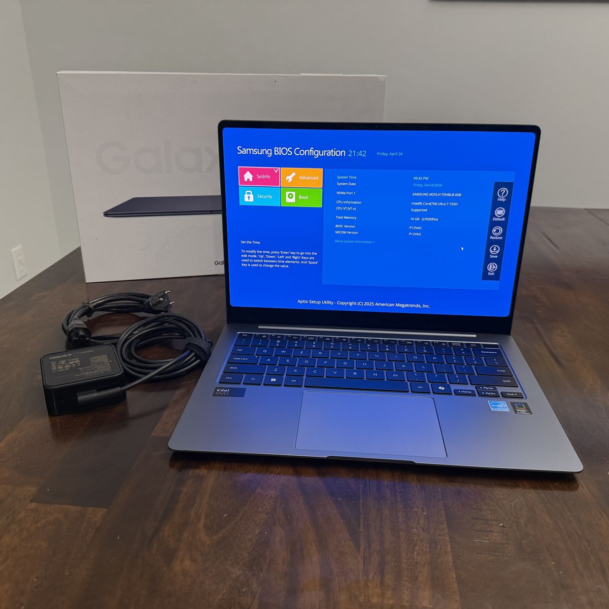 Samsung Galaxy Book4 Pro 14" Ultra 7 | 16GB RAM | 1TB SSD | AMOLED Touch