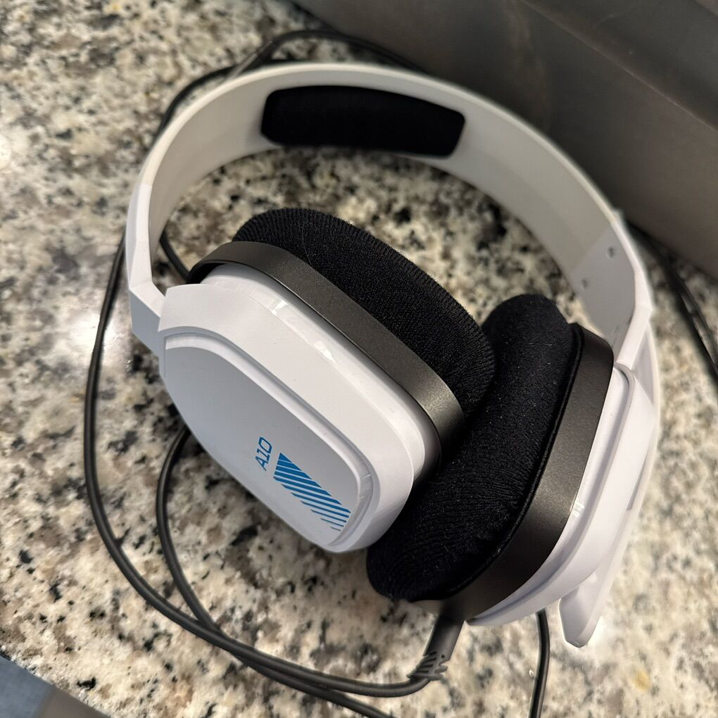 Astro A10 Gaming Headset