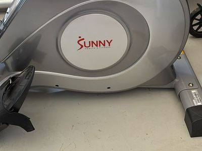 Sunny Health & Fitness SF-RW5801 Magnetic Rowing Machine