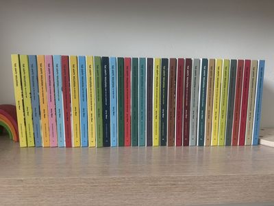 The Happy Hollisters Complete Set