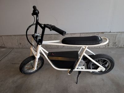 Razor rambler 12 (electric)