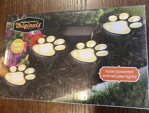 Solar Power Paw Print Lights--New in Box