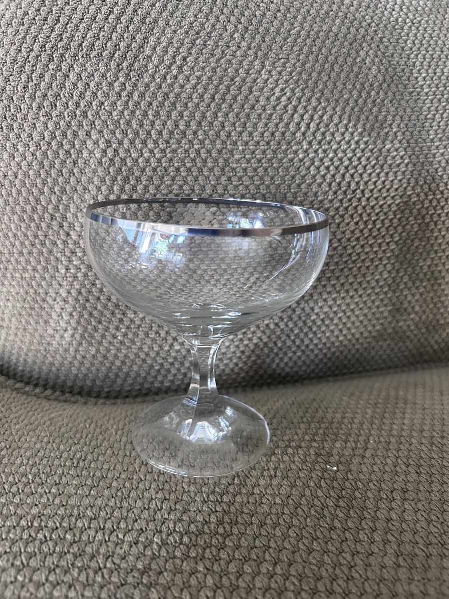 Elegant Clear Glass Coupe Champagne Dessert Glasses with Silver Rim - Set of 12