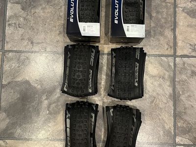 New Schwalbe Nobby Nic EVO 26x2.35 and 26x2.25 Tubeless $35 each or $60 per pair