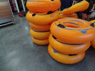 Floating Tubes