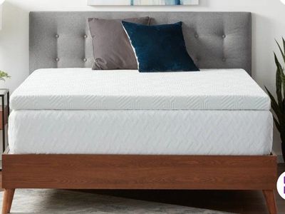 Lucid gel infused mattress topper KING size. OBO