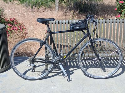 Jamis Coda Sport 21" men's bicycle