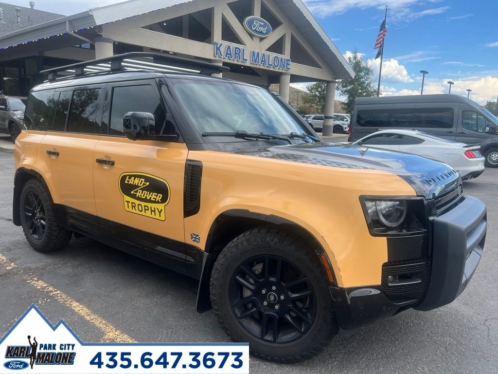2022 Land Rover Defender 110 X-Dynamic SE