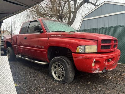 2000 Dodge Ram 1500 Sport