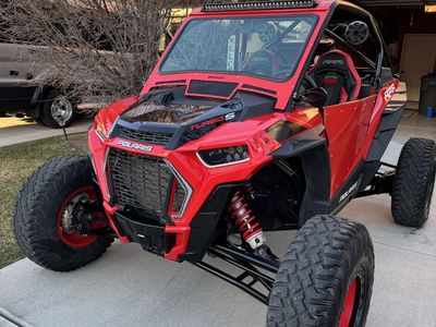 2018 POLARIS TURBO S 1000