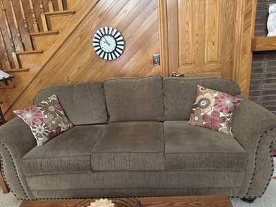Sofa & Loveseat