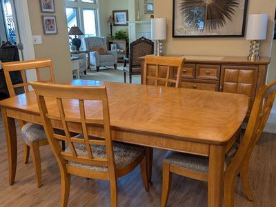 Dining room set