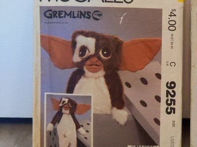 Vintage 1984 McCall's 9255 Gremlins Gizmo Costume Cosplay Sewing Pattern - Small, Uncut/Complete