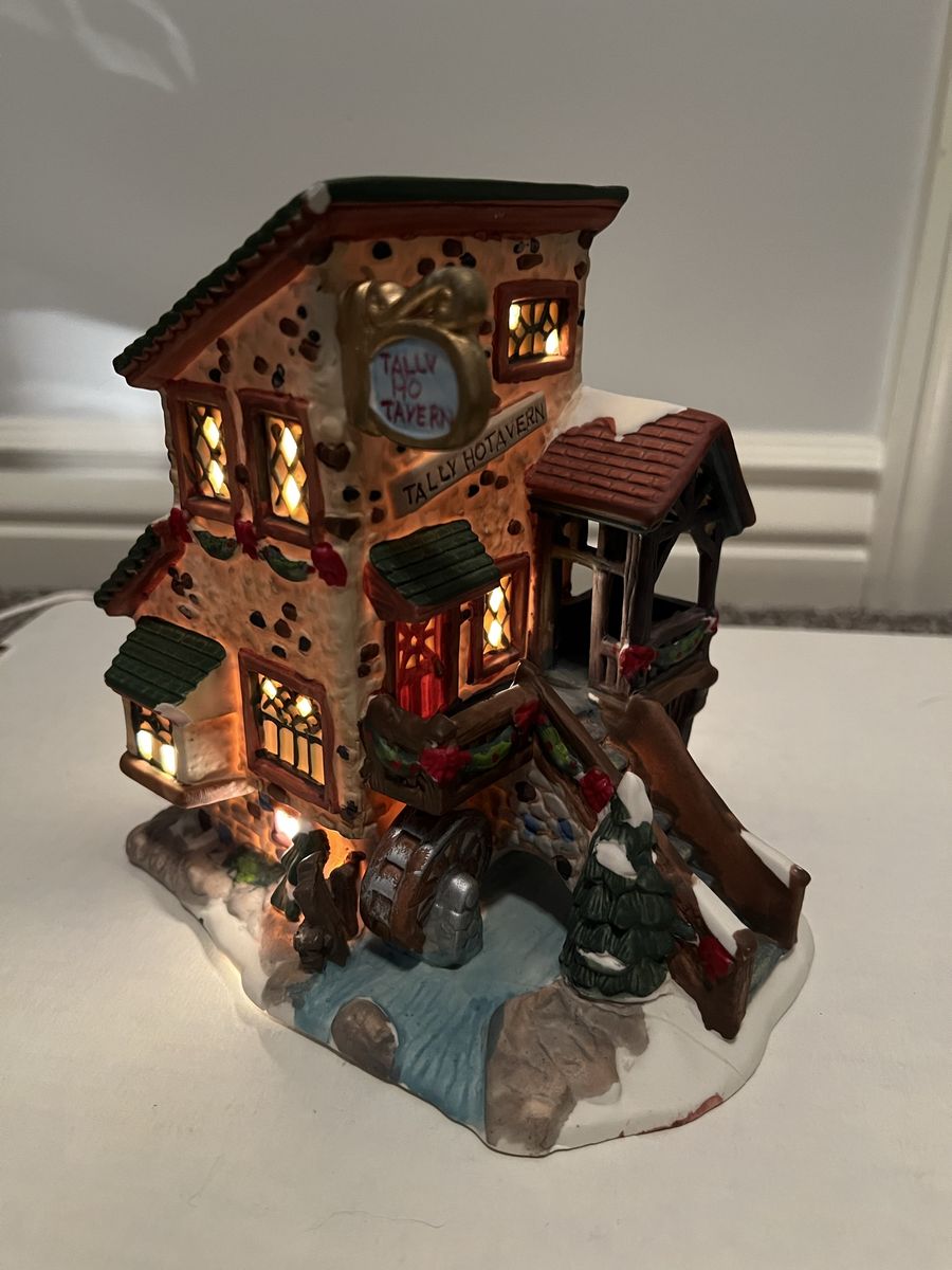 1999 Christmas Streets Tally ho Tavern