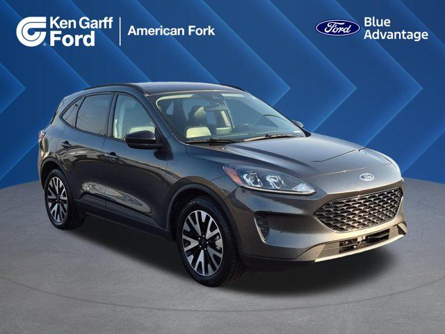 2020 Ford Escape SE Sport