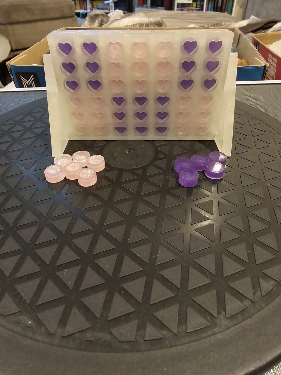 Resin Heart Connect Four Game