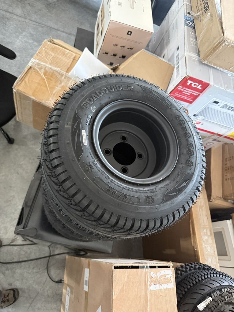 Main image 4