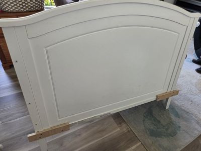 white headboard