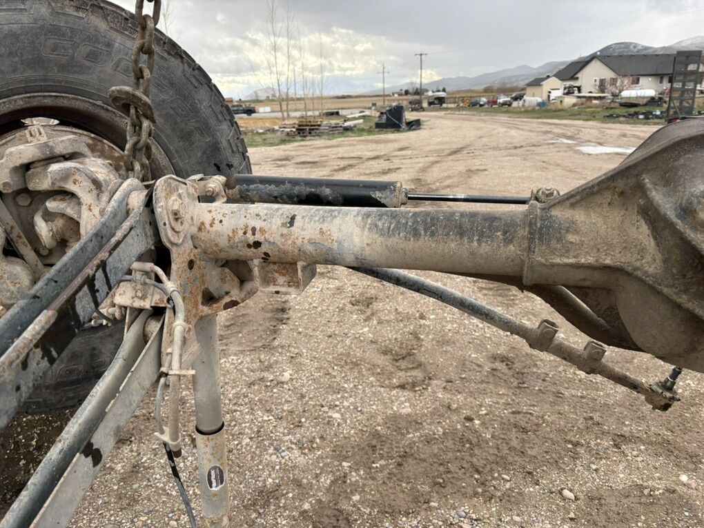 2002 Non Cad Front Axle. 3.55 Ratio 4x4