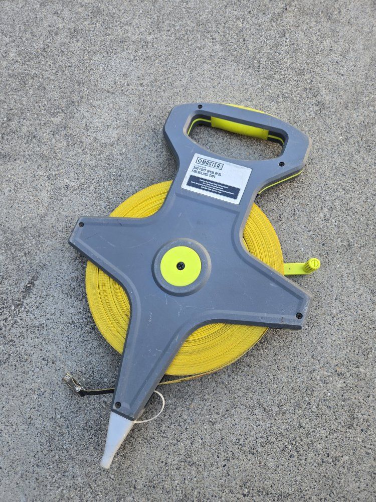 Master Mechanic 300 Foot Open Reel Fiberglass Measuring Tape 1/2"