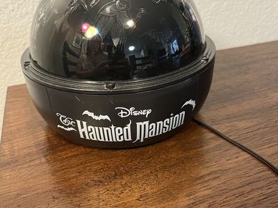 Gemmy Disney Haunted Mansion Halloween Shadow Light Projector
