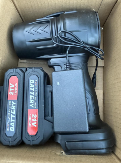 New in box Cordless Leaf Blower