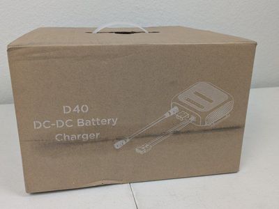 BLUETTI D40 DC-DC Battery Charger with Connection Cables and Original Box