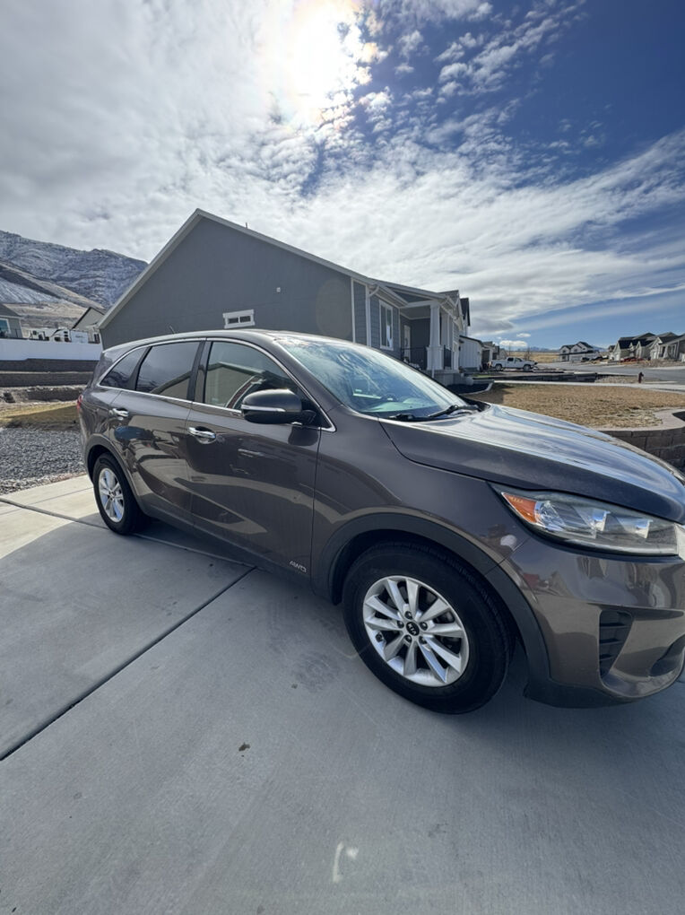 2019 KIA SORENTO
