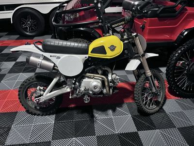 Buscadero BSX 110 Dirt Bike - Yellow / White / Black
