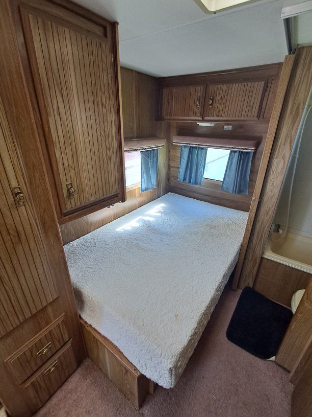 Main image 13