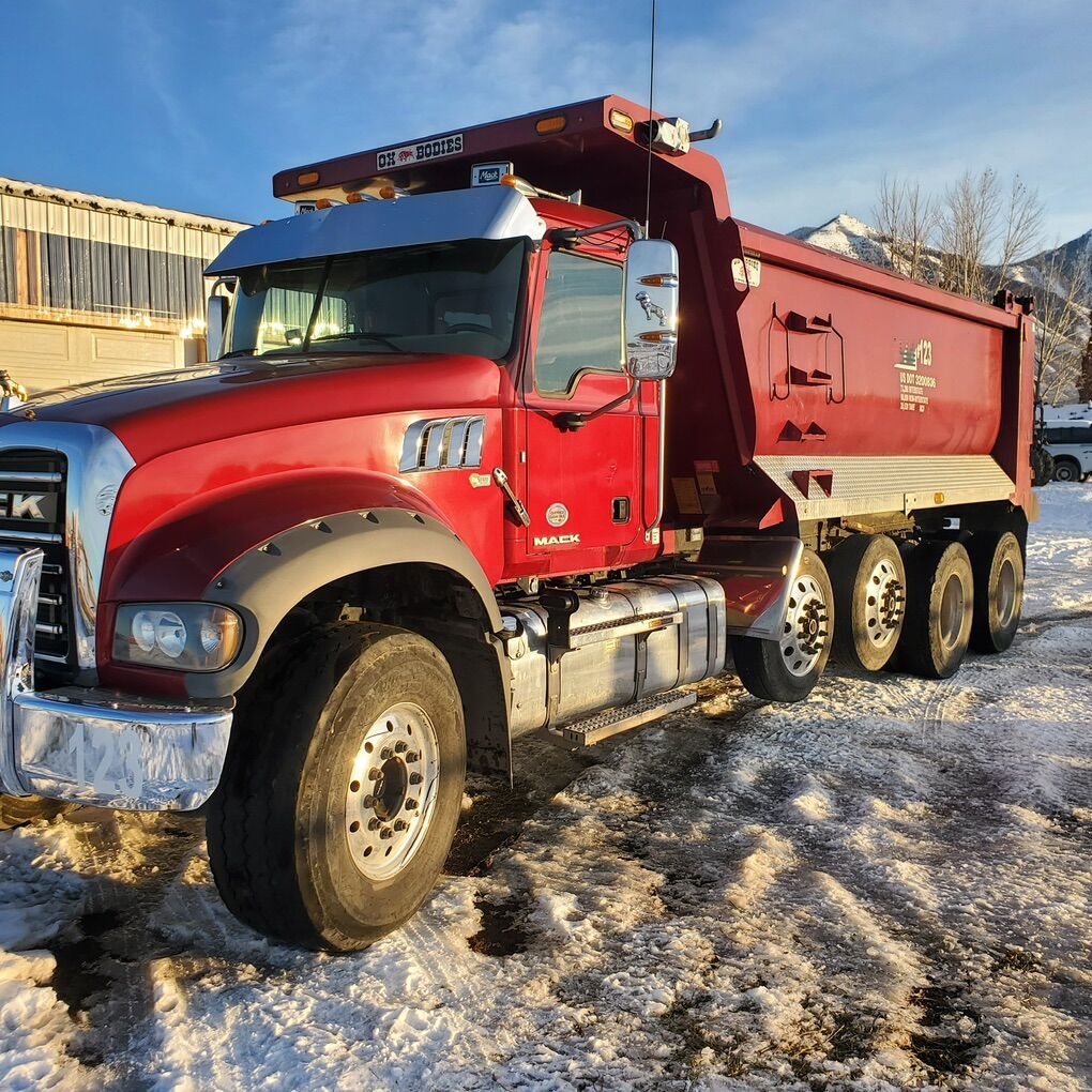 2018 Mack Granite Dump Truck