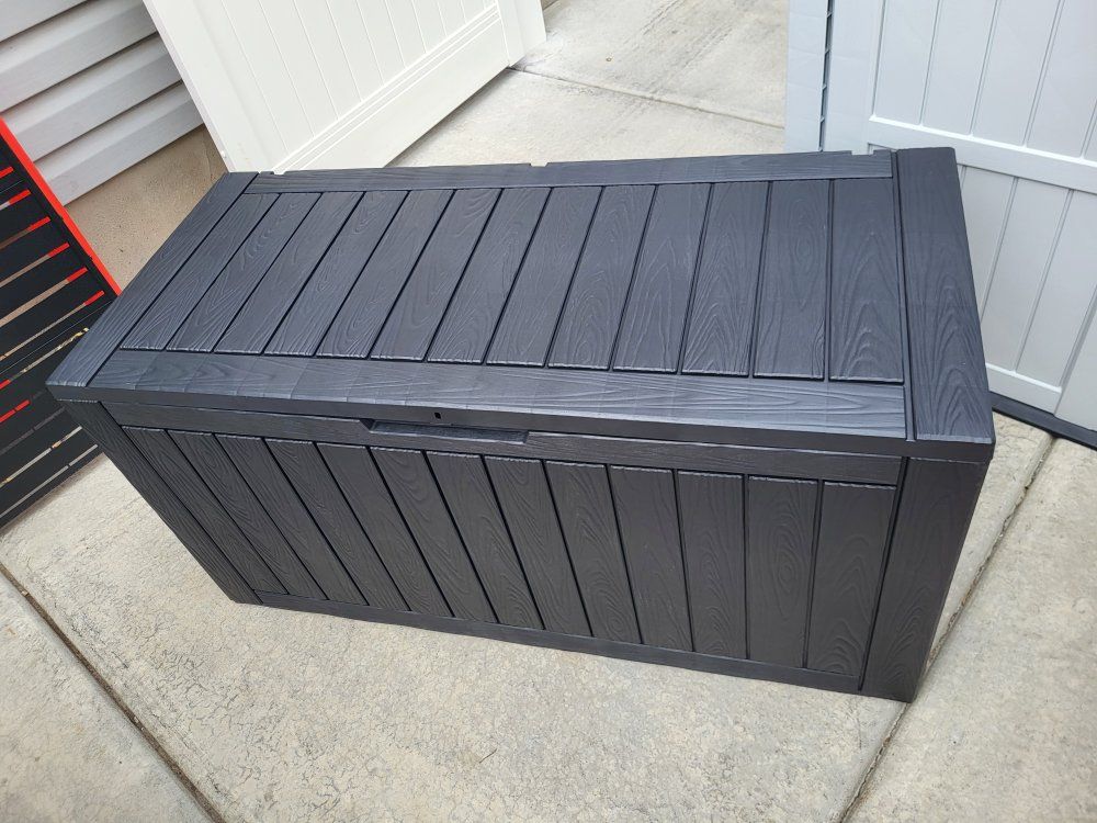100gal Keter Outdoor Storage Deck Box w/Hydraulic Slow Close Lid