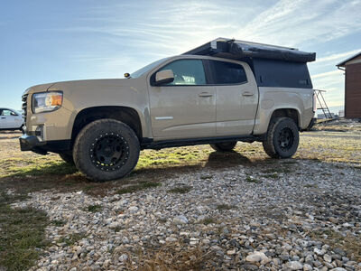2021 GMC Canyon Elevation Standard