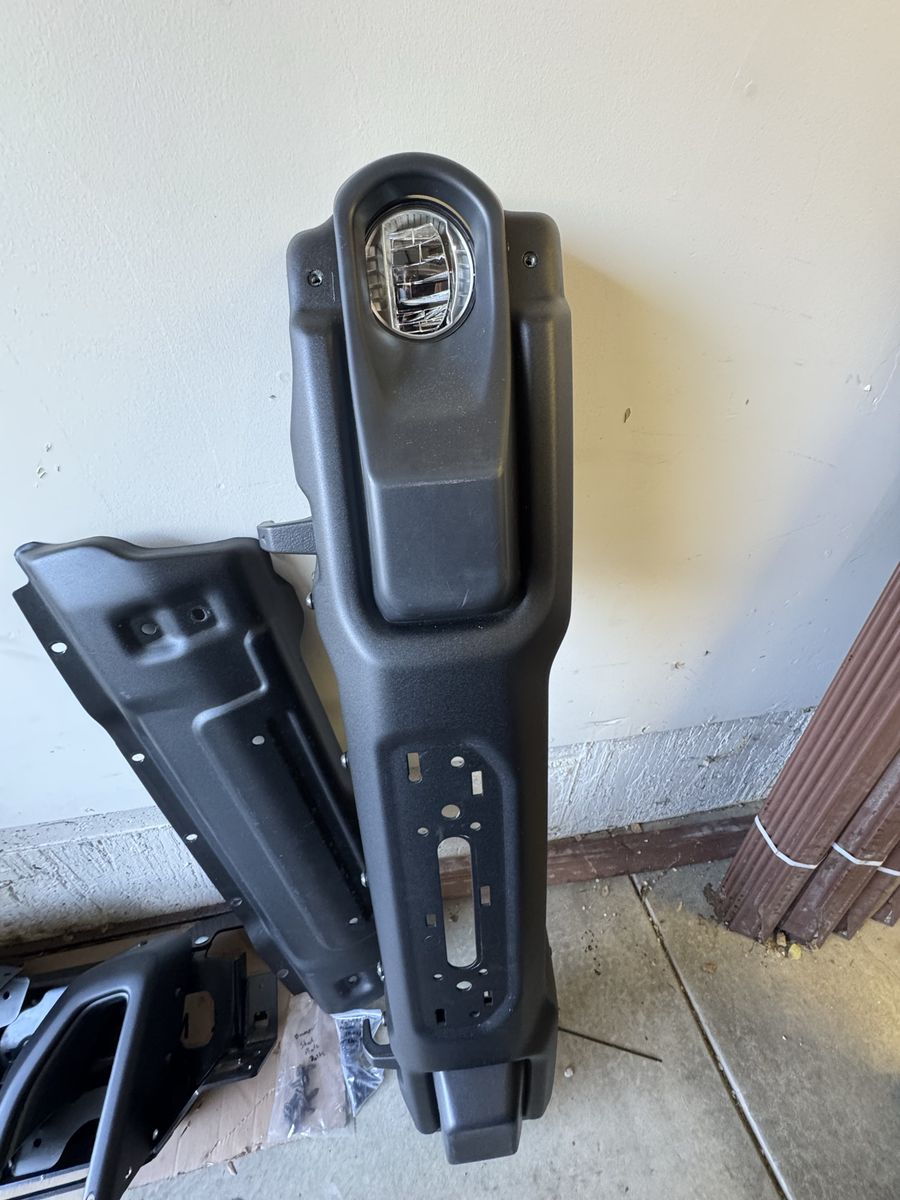 2026 Jeep Wrangler Moab 392 OEM front Bumper
