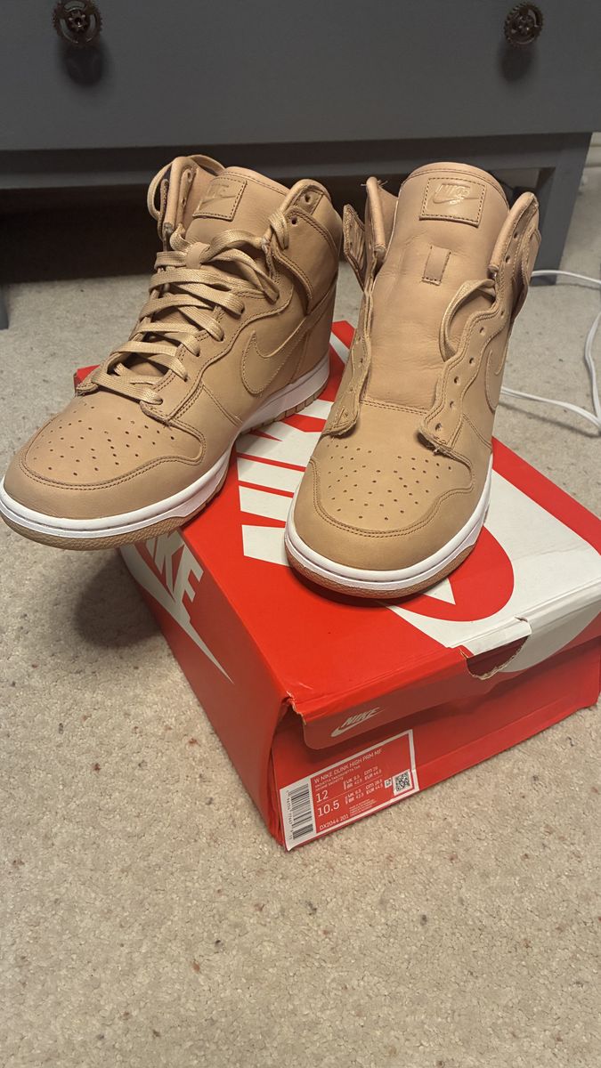 Nike Dunk High Vachetta Tan