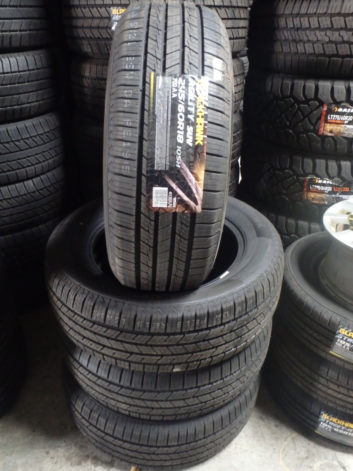 245/60R18 BLAKHAWK AGILITY SUV SET OF BRAND NEW TIRES