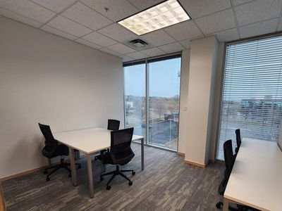 "The Perfect Desk: Boost Focus and Collaboration!" 1st Month Free