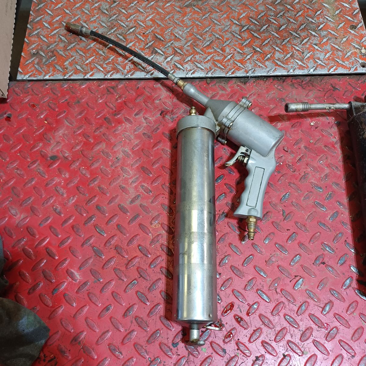 Main image 2