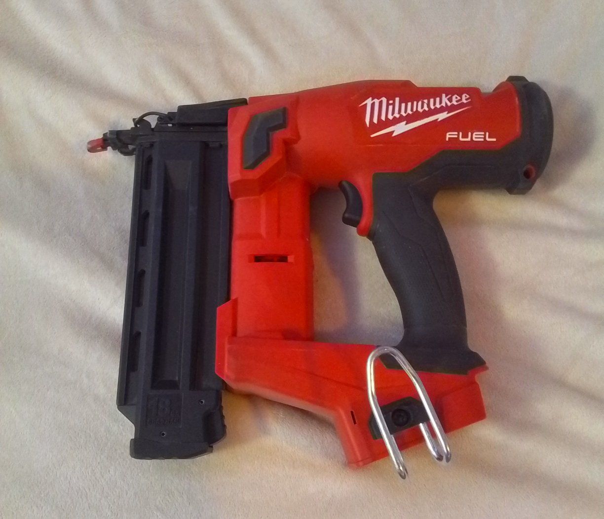 Milwaukee Brad Nailer