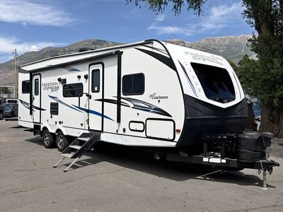 2020 Coachmen Freedom Express Blast 301BLDS Toy Hauler