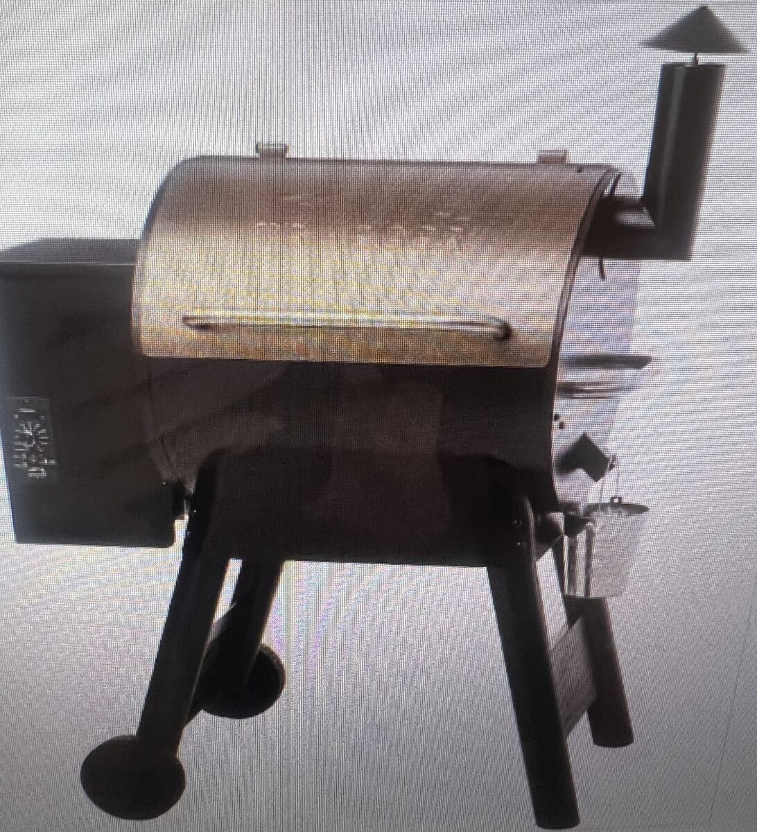 Brand New in Box Traeger Grill Pro 22 Series 22 Bronze With Cover and 20 Pounds of Apple Pellets